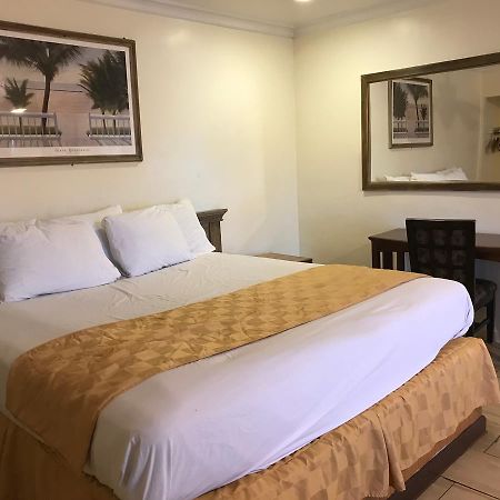لوس أنجلوس 777 Motor Inn المظهر الخارجي الصورة